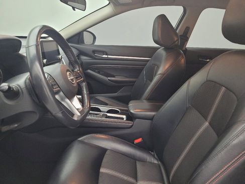 Used 2023 Nissan Altima 2.5 SR FWD image 17