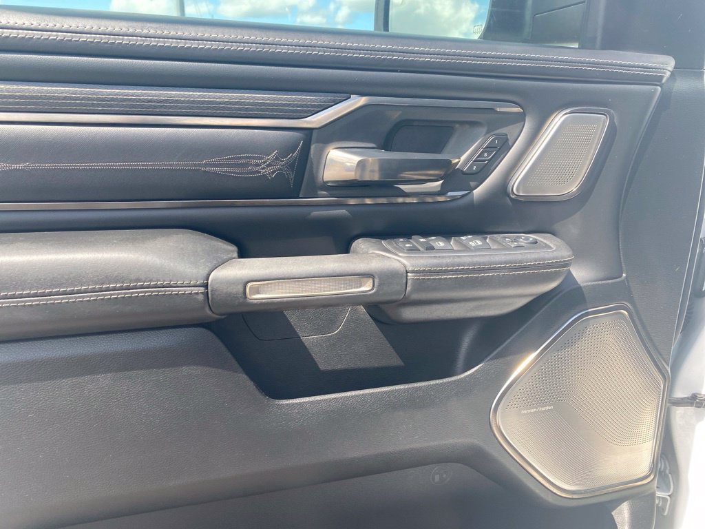 Used 2019 RAM 1500 Limited AWD/4WD image 10