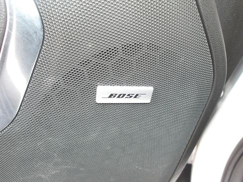 Used 2021 Chevrolet Tahoe Premier w/ Premium Package image 20