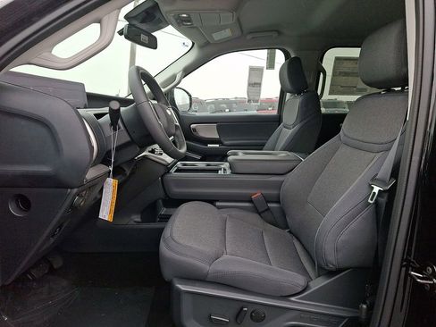 New 2026 Ford Expedition Max Active image 9