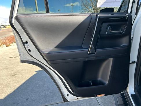 Used 2022 Toyota 4Runner TRD Off-Road Premium w/ TRD Black Wheel Package (TMS) image 26