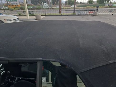 Used 2010 MINI Cooper Convertible image 40