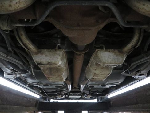 Used 1992 Lincoln Town Car Signature image 29