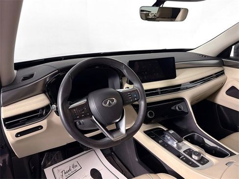 Used 2023 INFINITI QX60 Luxe image 9