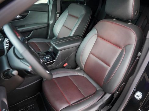 Used 2023 Chevrolet Blazer RS image 7