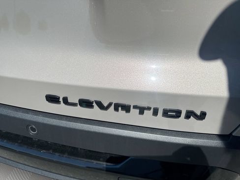 New 2026 GMC Terrain Elevation w/ Elevation Premium Package AWD/4WD image 27