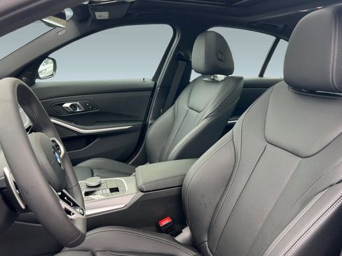 New 2026 BMW 330i Sedan RWD image 5