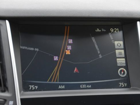 Used 2014 INFINITI Q50 Premium w/ Navigation Package image 3