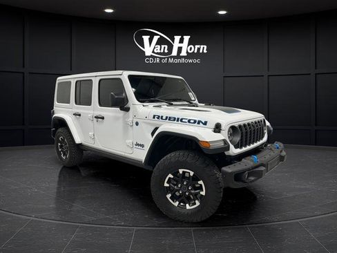 Used 2025 Jeep Wrangler Unlimited Rubicon 4xe image 1