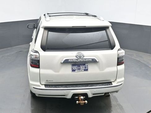 Used 2018 Toyota 4Runner Limited AWD/4WD image 23