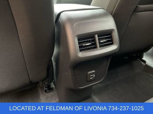 Certified 2024 Chevrolet Equinox LS w/ LS Convenience Package FWD image 20