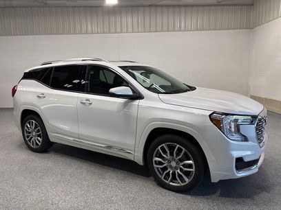 Used 2024 GMC Terrain Denali w/ Denali Premium Package