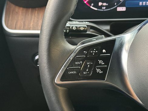 Certified 2025 Mercedes-Benz GLC 300 4MATIC image 28