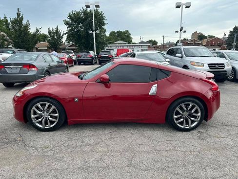 Used 2013 Nissan 370Z Coupe RWD image 5