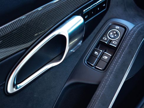 Used 2024 Porsche 718 Cayman GTS image 46