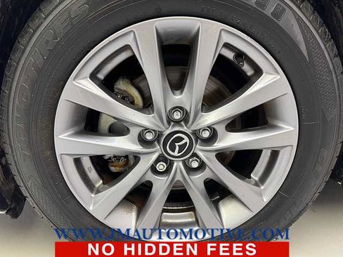 Used 2021 MAZDA MAZDA3 s FWD image 9