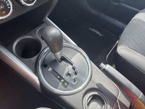 Used 2014 Mitsubishi Outlander Sport SE FWD image 19