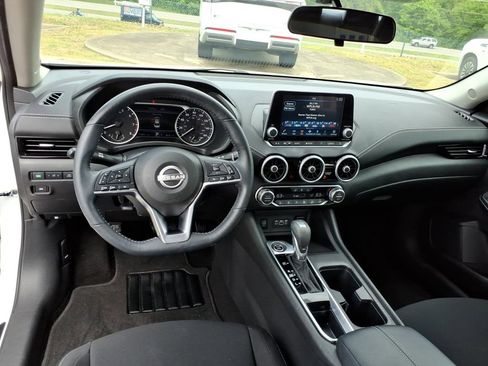 Certified 2024 Nissan Sentra SV w/ All-Weather Package FWD image 6