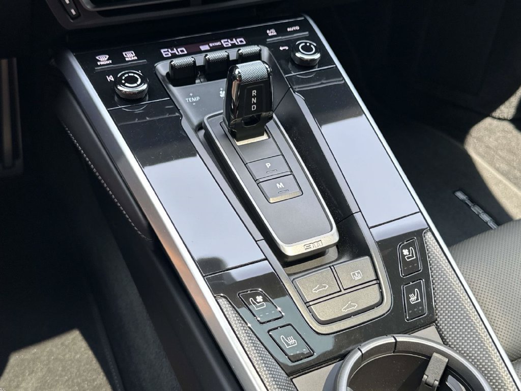 Certified 2025 Porsche 911 Turbo AWD/4WD image 28