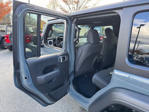 New 2026 Jeep Wrangler Sport S image 29