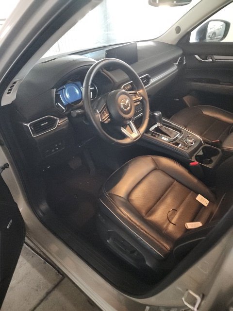 Used 2025 MAZDA CX-5 AWD 2.5 S w/ Premium Plus Pkg image 6