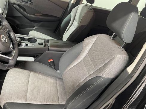 Used 2022 Nissan Rogue S AWD/4WD image 13