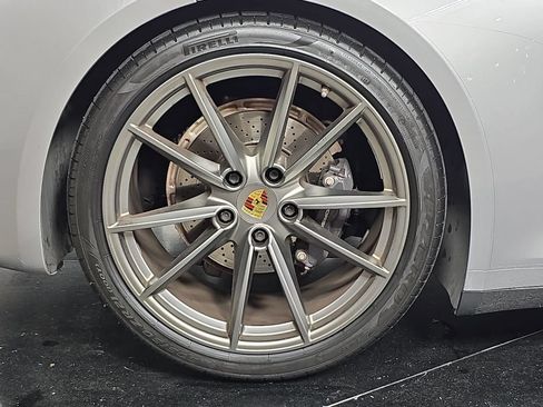 Used 2021 Porsche 911 Carrera RWD image 29