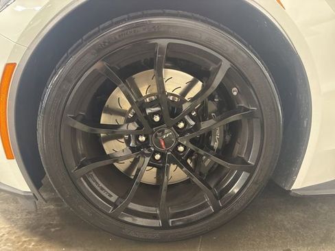 Used 2017 Chevrolet Corvette Grand Sport RWD image 11