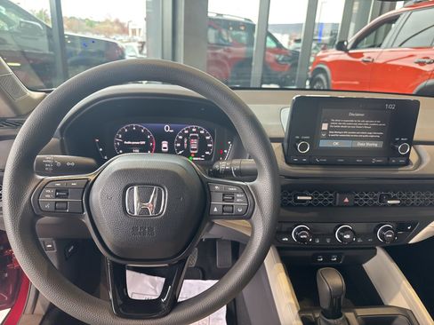 New 2025 Honda Accord SE image 7