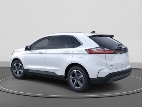 Certified 2024 Ford Edge SEL w/ Convenience Package image 4