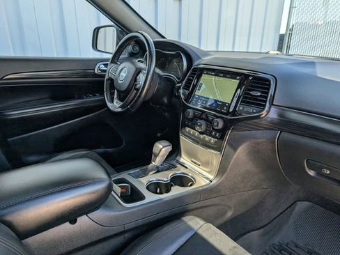 Used 2022 Jeep Grand Cherokee Laredo X AWD/4WD image 33