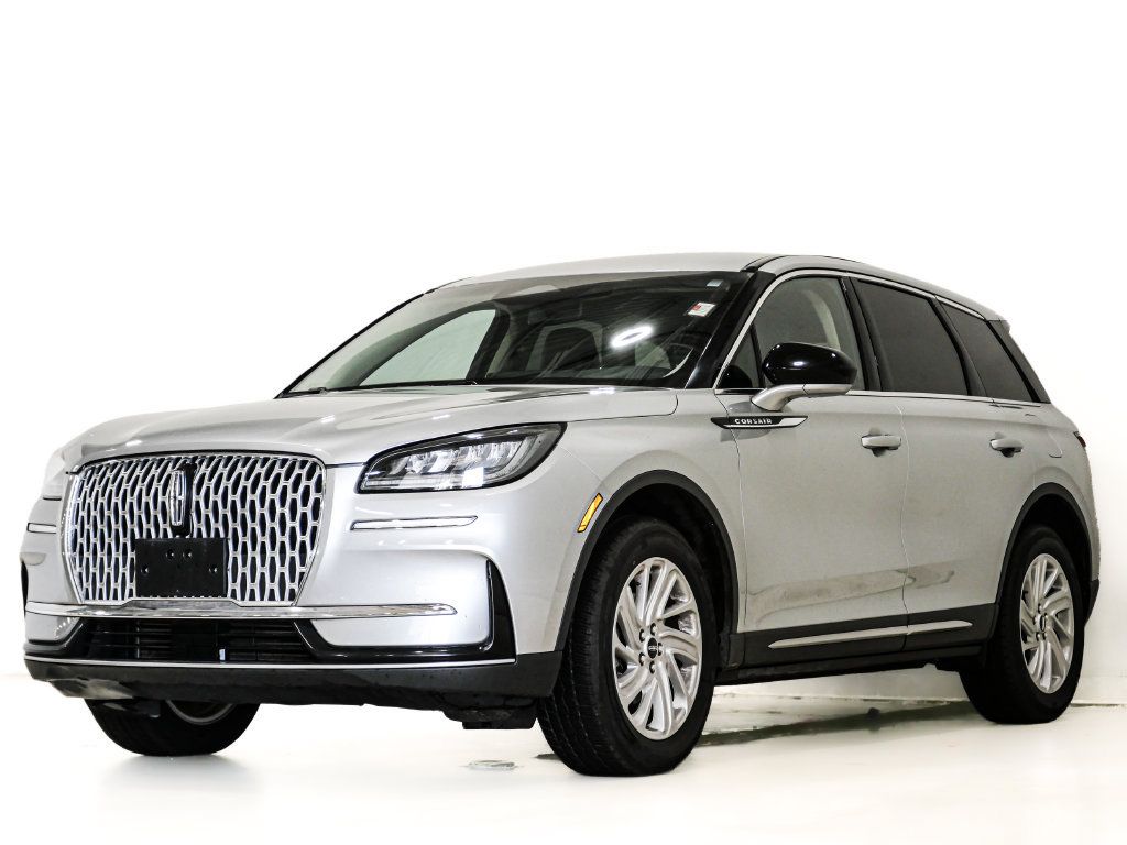 Used 2023 Lincoln Corsair FWD image 3