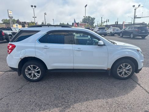 Used 2017 Chevrolet Equinox LT w/ Convenience Package image 7