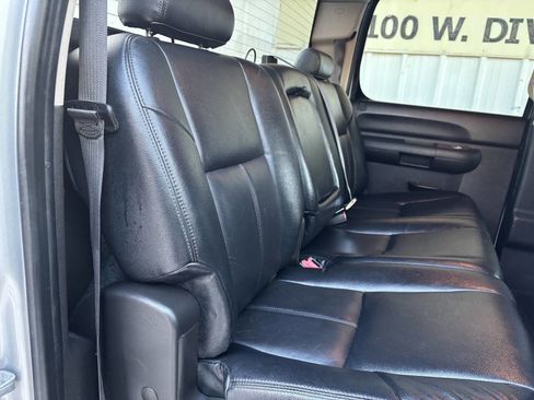 Used 2011 Chevrolet Silverado 1500 LT w/ Texas Edition image 15