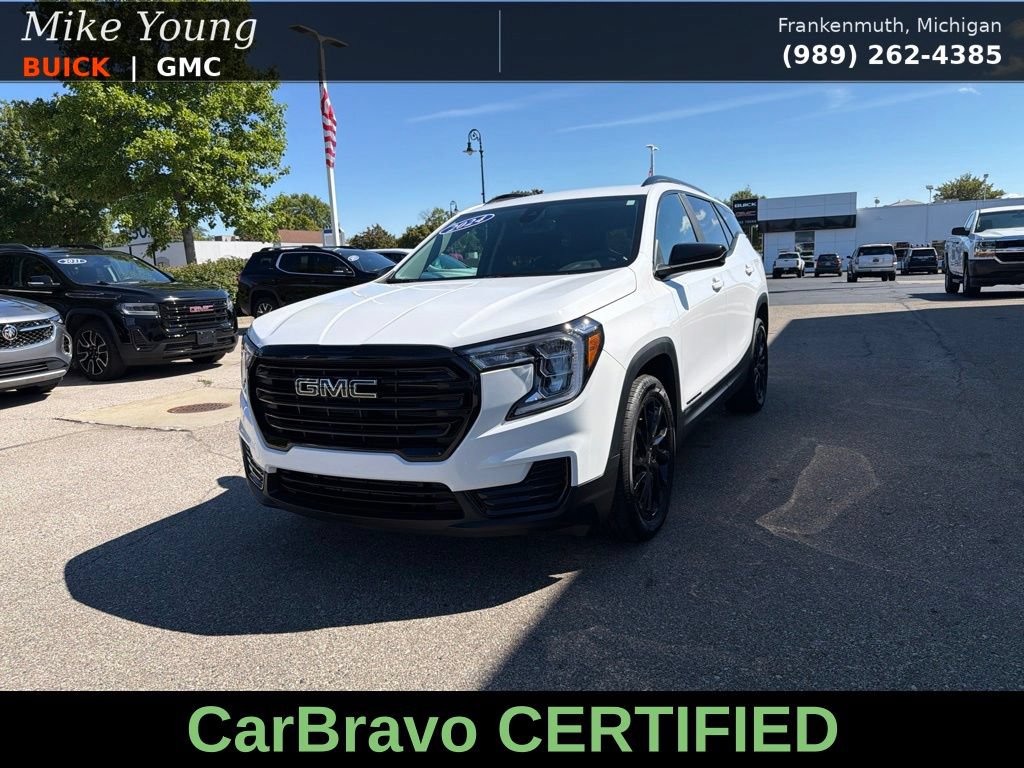 Certified 2024 GMC Terrain SLE w/ Driver Convenience Package FWD image 1