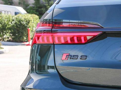 Used 2023 Audi RS 6 image 10