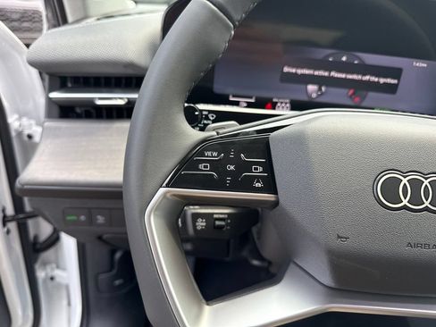 New 2026 Audi Q3 quattro 2.0T AWD/4WD image 32
