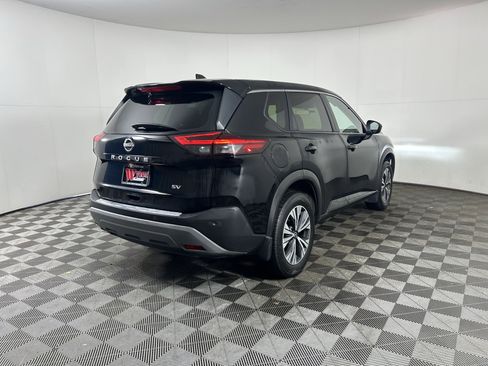 Certified 2023 Nissan Rogue SV image 14