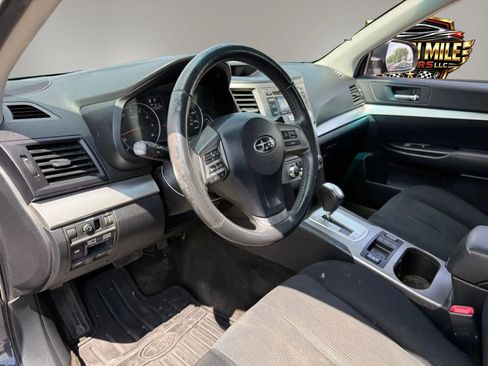 Used 2013 Subaru Legacy 2.5i Premium w/ All-Weather Pkg AWD/4WD image 17