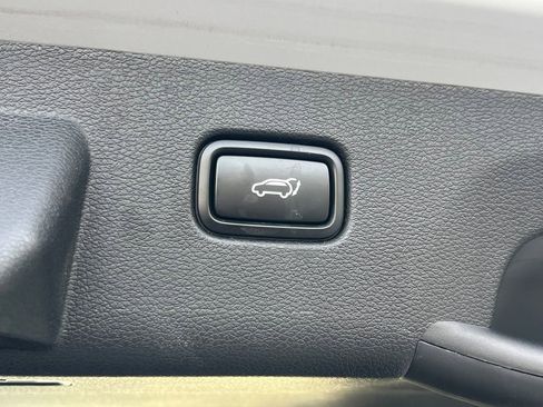 Used 2025 Kia Sportage SX AWD/4WD image 18