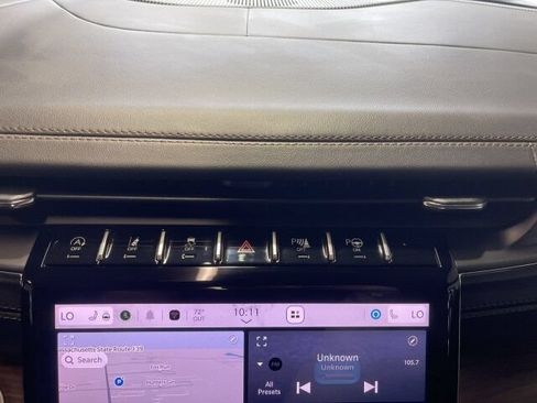 Used 2025 Jeep Grand Cherokee Summit w/ Obsidian Package AWD/4WD image 30