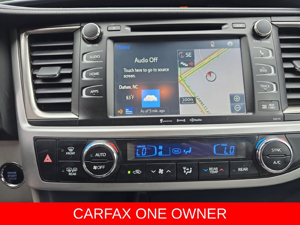 Used 2017 Toyota Highlander XLE AWD/4WD image 24