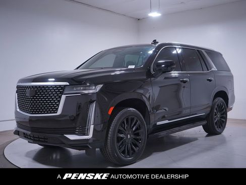 Used 2023 Cadillac Escalade Premium Luxury image 1