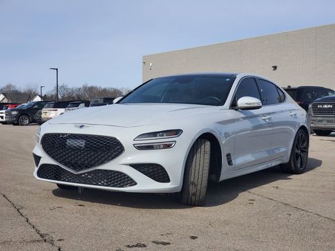 Used 2022 Genesis G70 3.3T w/ Sport Advanced Package image 4