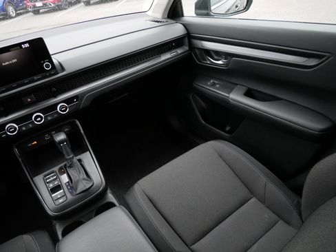 Used 2024 Honda CR-V EX image 11