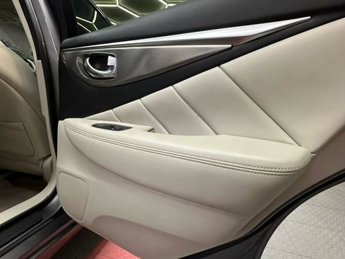 Used 2017 INFINITI Q50 Signature Edition RWD image 24