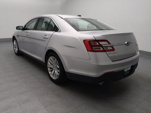 Used 2016 Ford Taurus Limited FWD image 5