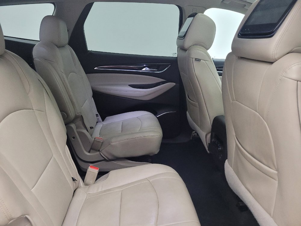 Used 2019 Buick Enclave Essence FWD image 19