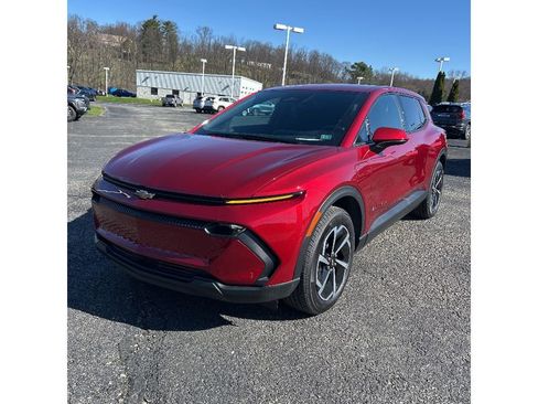 Used 2025 Chevrolet Equinox EV LT image 1