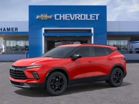 New 2026 Chevrolet Blazer LT image 2